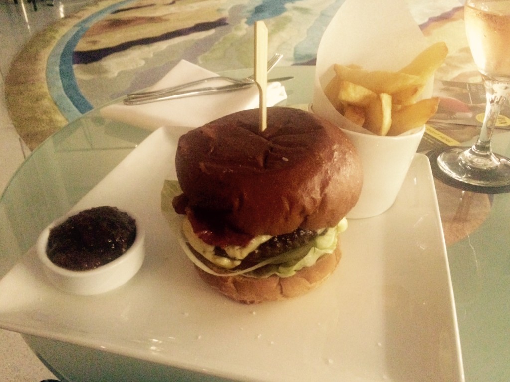 Beef burger, chunky chips and spicy tomato relish