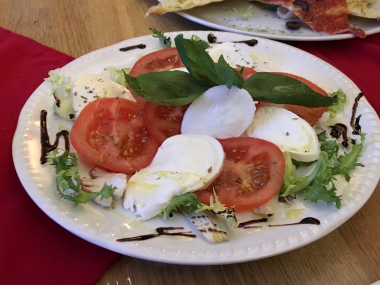Caprese salad (mozzarella, tomato, basil, balsamic)