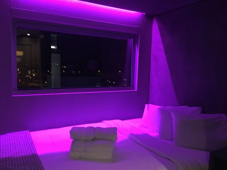 BLOC Hotel, London Gatwick South Terminal