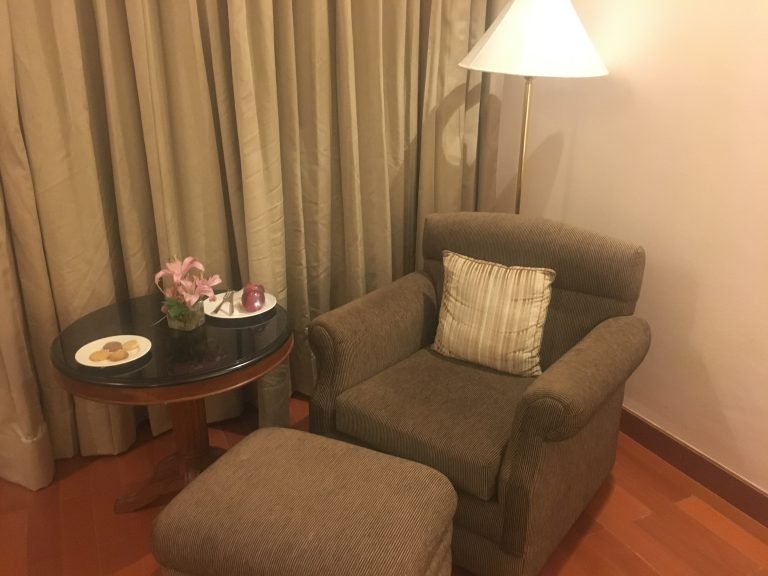 Armchair and coffee table at Jaypee Palace Hotel, Agra