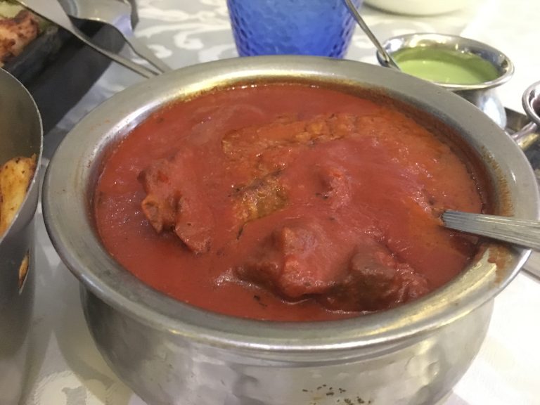 Curry at Lazeez Affair, Delhi