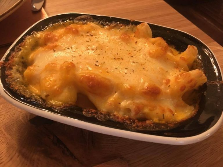 Macaroni cheese