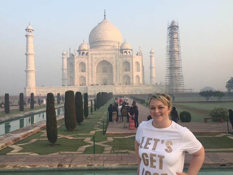 Picture of girl at Taj Mahal