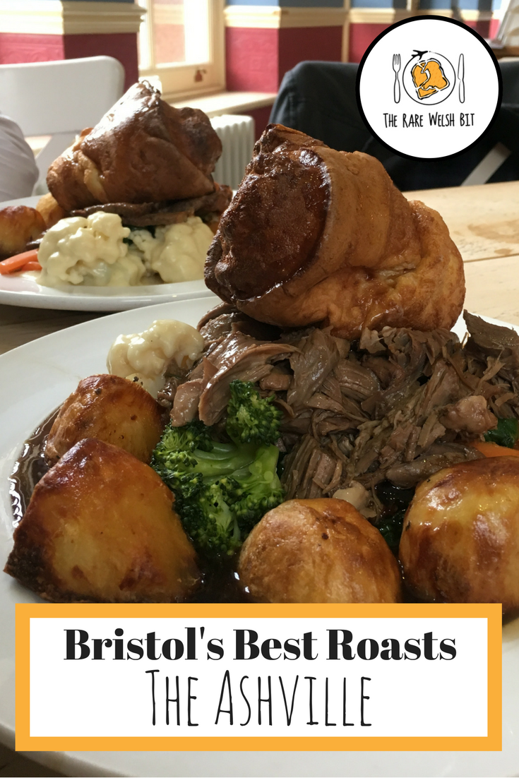 Sunday roast dinner at The Ashville, Bristol offers a choice of pork, beef, lamb or vegetarian/vegan options like nut roast - the perfect spot for a traditional English Sunday lunch. #sundayroast #sundaylunch #roastlamb #yorkshirepudding #brtitishfood #ukfood #traditionalfoods #englishfood