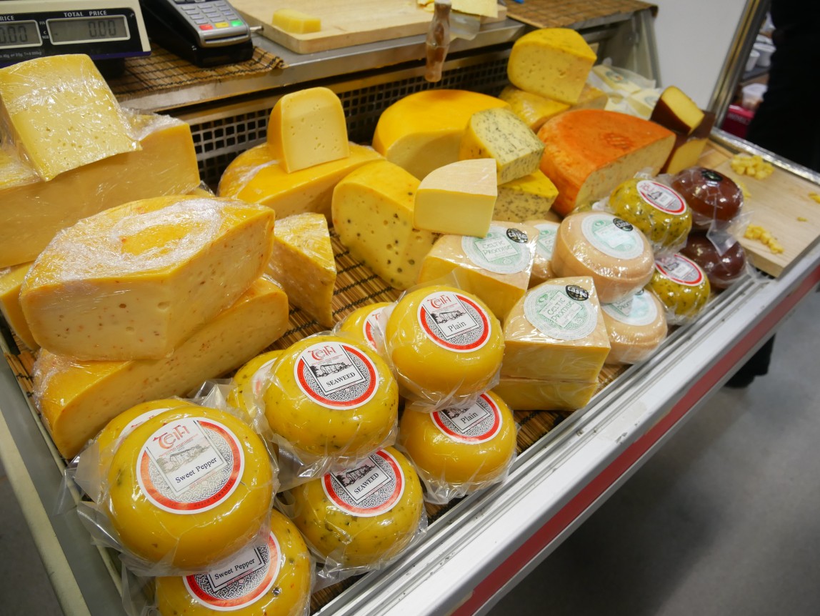 Caws Teifi cheese