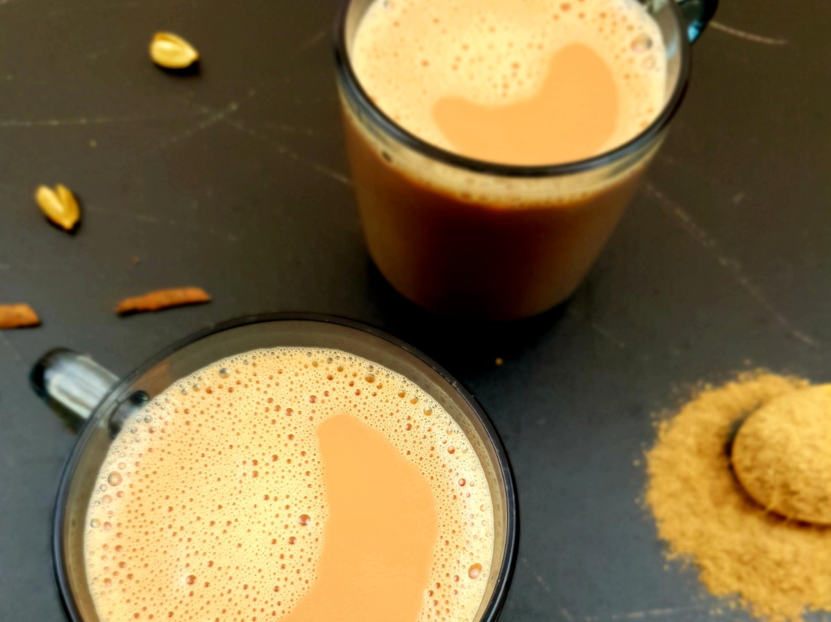 Masala chai tea recipe from food blogger, Geetha Priyanka of Flavours Treat.
