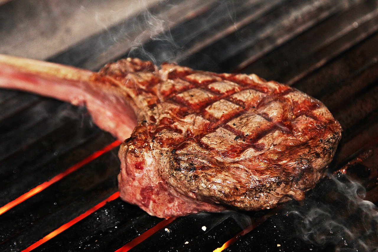 Grilled tomahawk steak