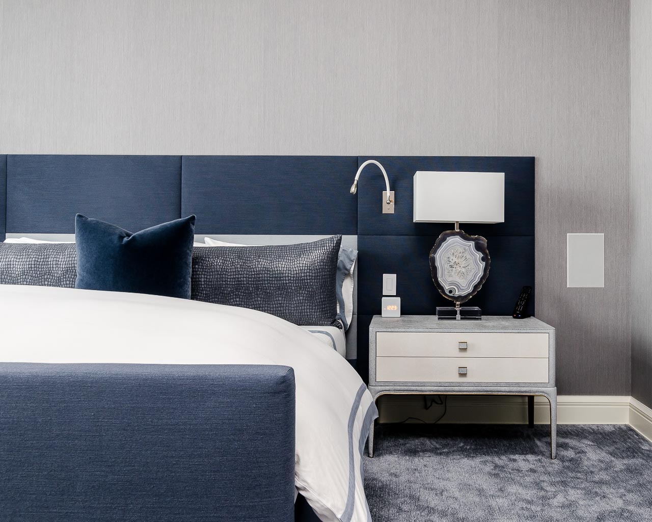 Divan bed