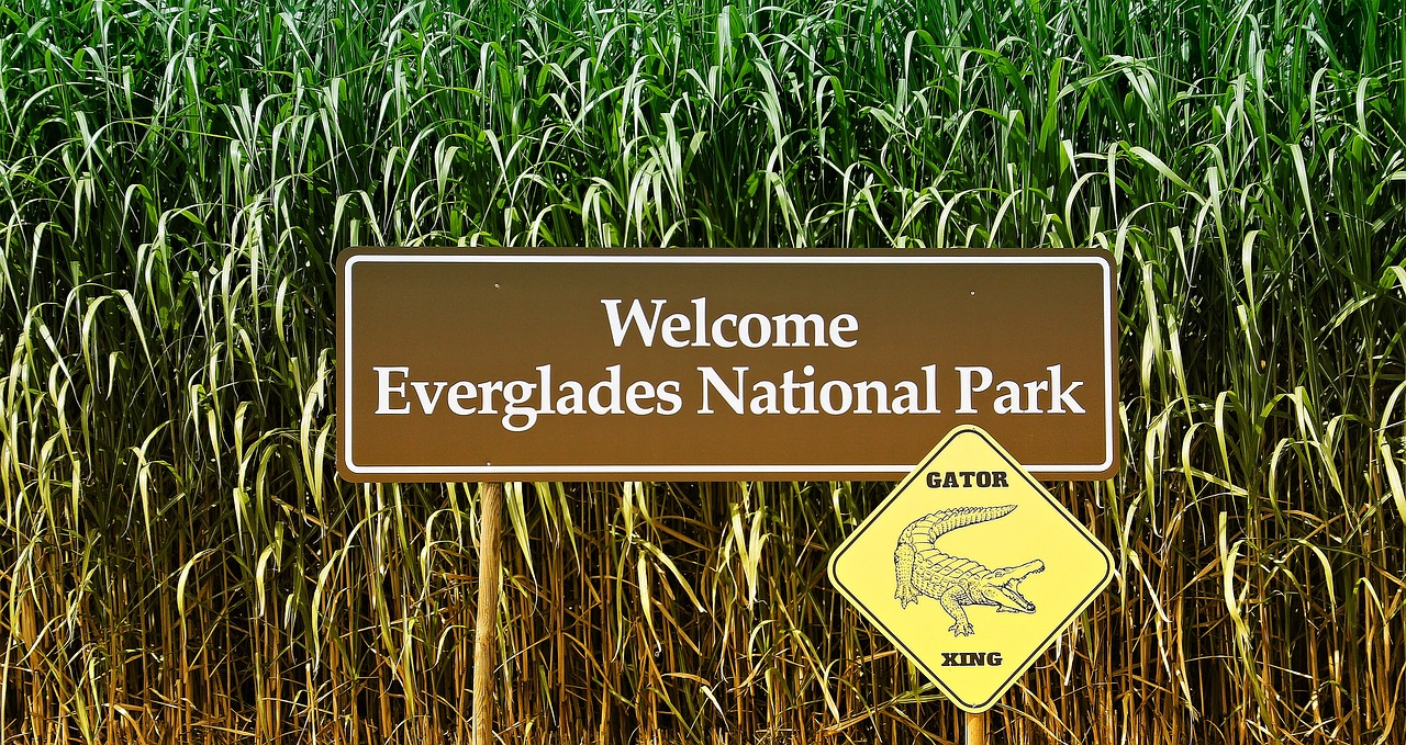 The sign at the entrance to Everglades National Park.