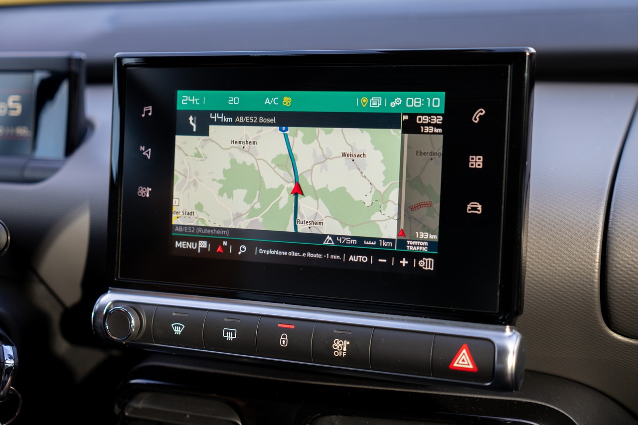 GPS tracking system in a car