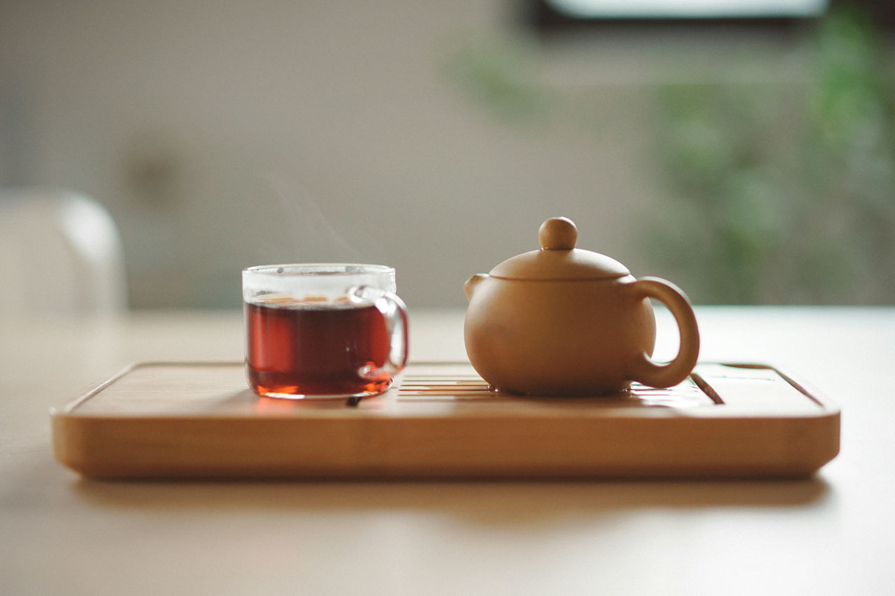 Tea and a tea pot